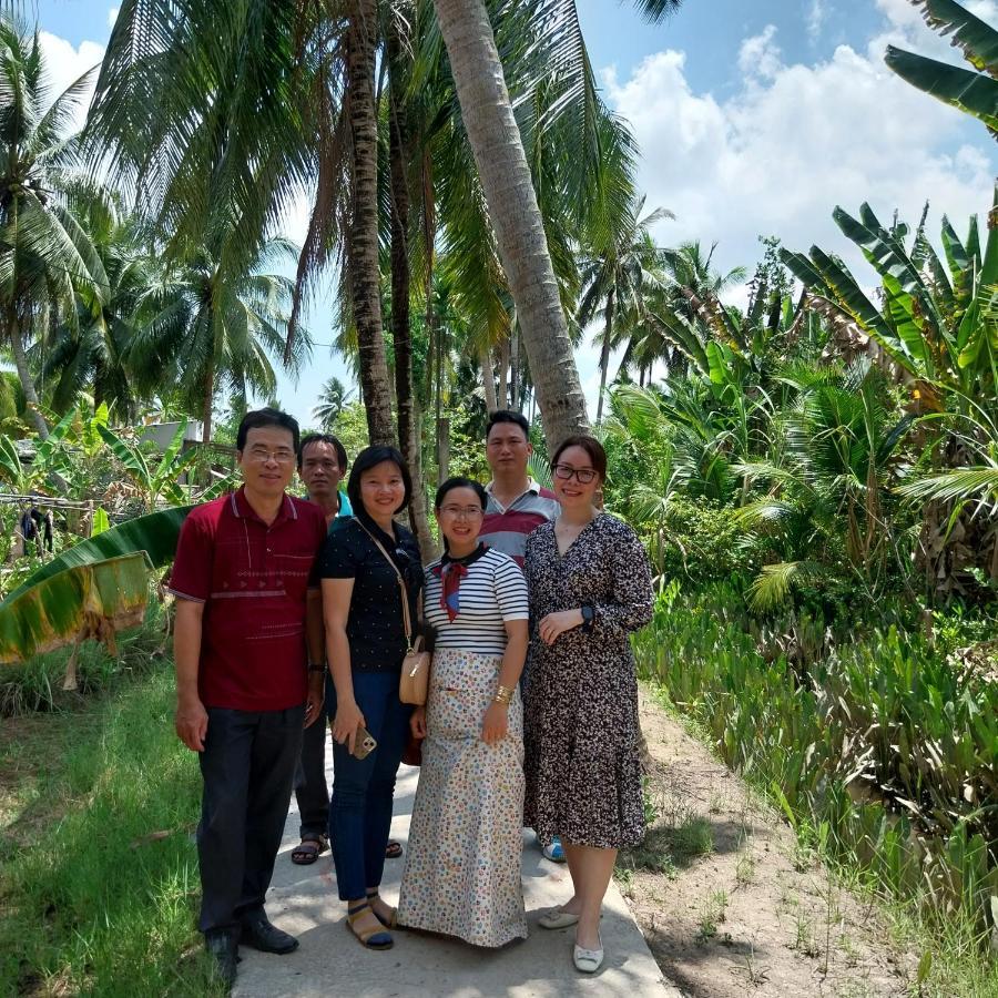 Bentrestay Giong Tu Dien Exterior foto